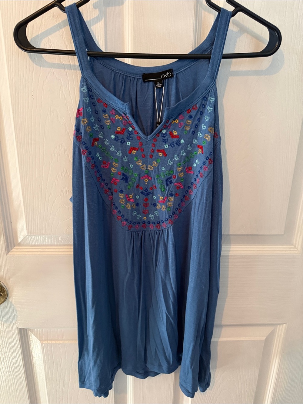 RXB Blue Embroidered V-Neck tunic tank. NWT. Size Large